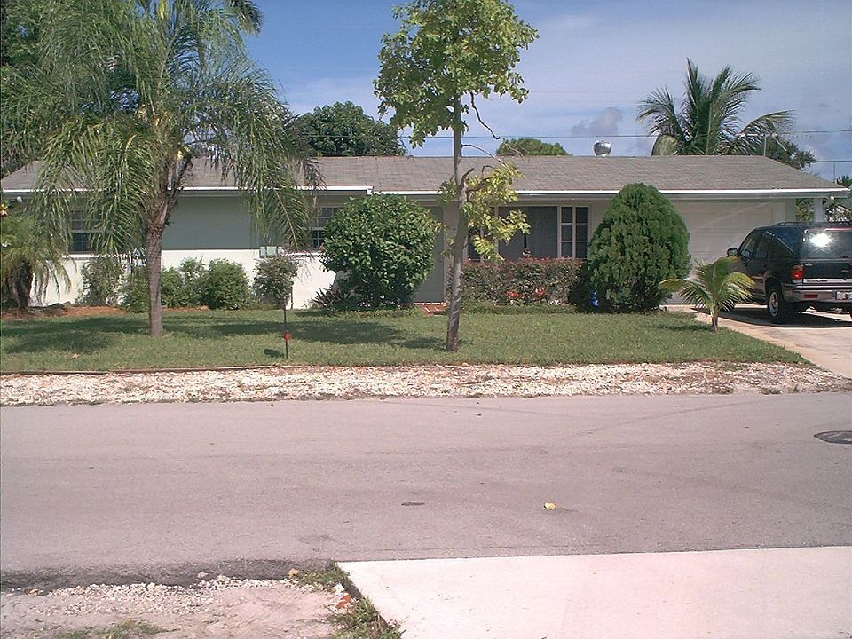1st image of 19145 SE Homewood Ave