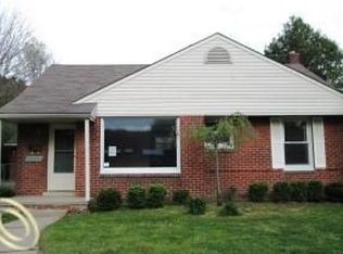 20490 Glenmore, Redford, MI 48240