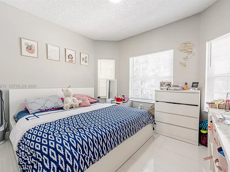 10297 SW 162nd Ct — Photo 11