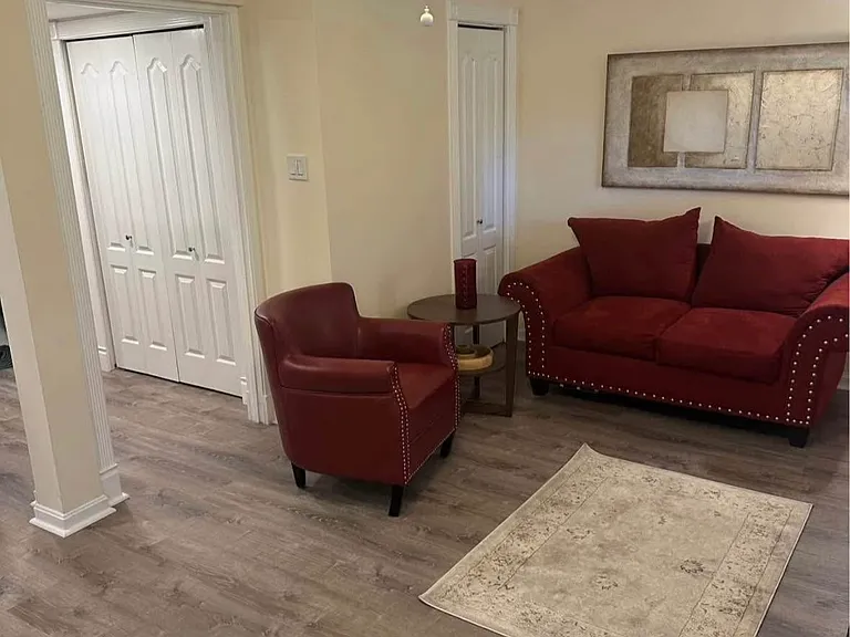 1644 Valencia Way — Photo 6