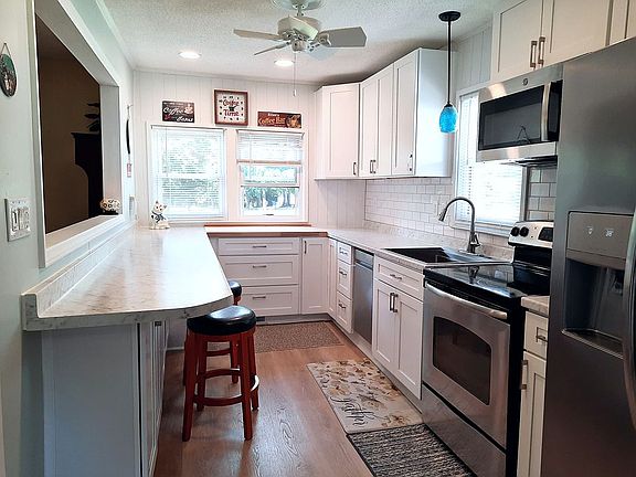 4th image of 106 Jordan Ln