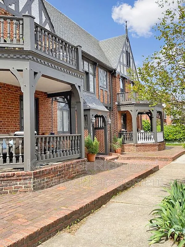 2 bed, 1.0 bath, 700 sqft, $1,600 — Photo 3