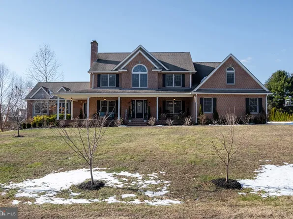 130 Pine Valley Dr, Middletown, DE 19709