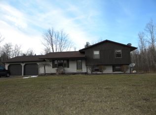 1955 Riley Rd, Caro, MI 48723
