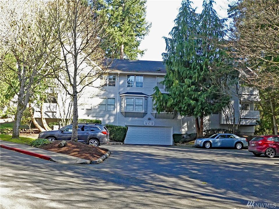 View of Building C as seen from Concord Lane. The Unit for sale is in the top floor to the upper right of the building and has Western exposure.