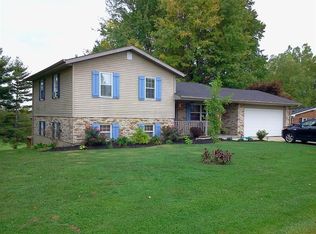 10798 Elm Circle Dr, Aurora, IN 47001