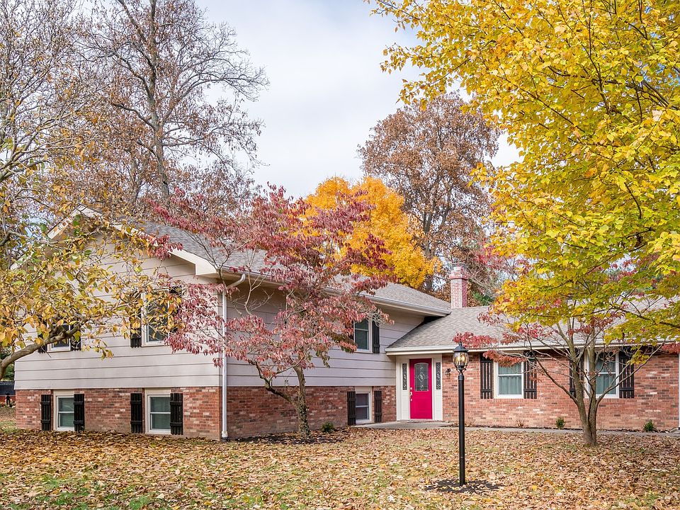 23 Country Club Ln, Arcola, IL 61910 Zillow