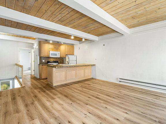 4th image of 989 Tahoe Blvd Unit 83