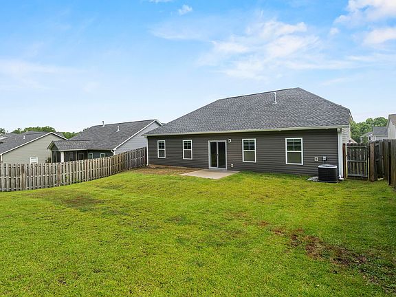 2nd image of 142 Druid Rd