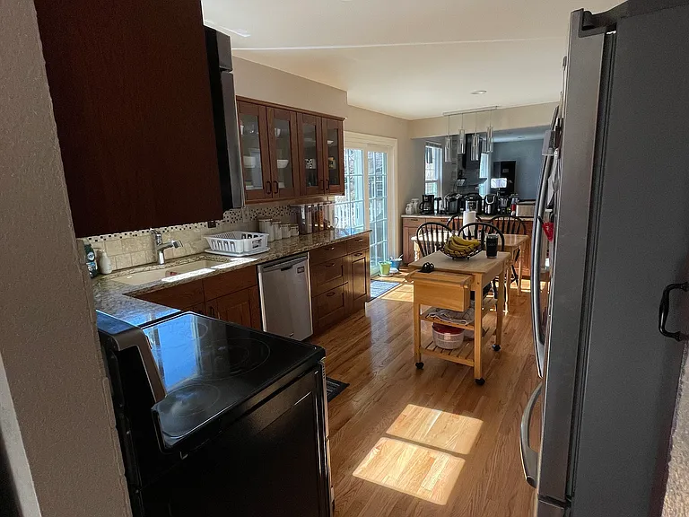 2247 S Eagle St — Photo 8