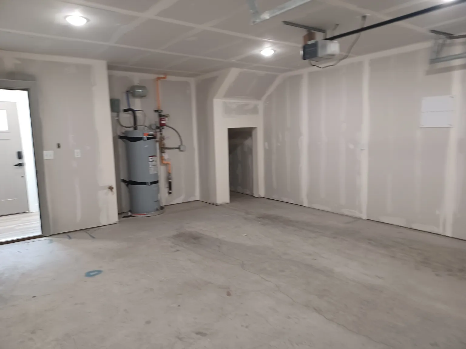 2 bed, 2.5 bath, 1227 sqft, $2,199 — Photo 2