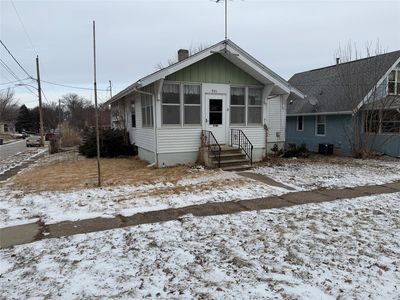 921 Madison Ave, Des Moines, IA, 50313