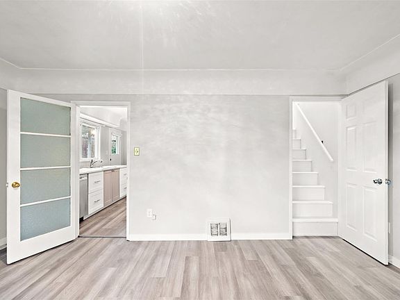 4th image of 3022 Donald St #3020