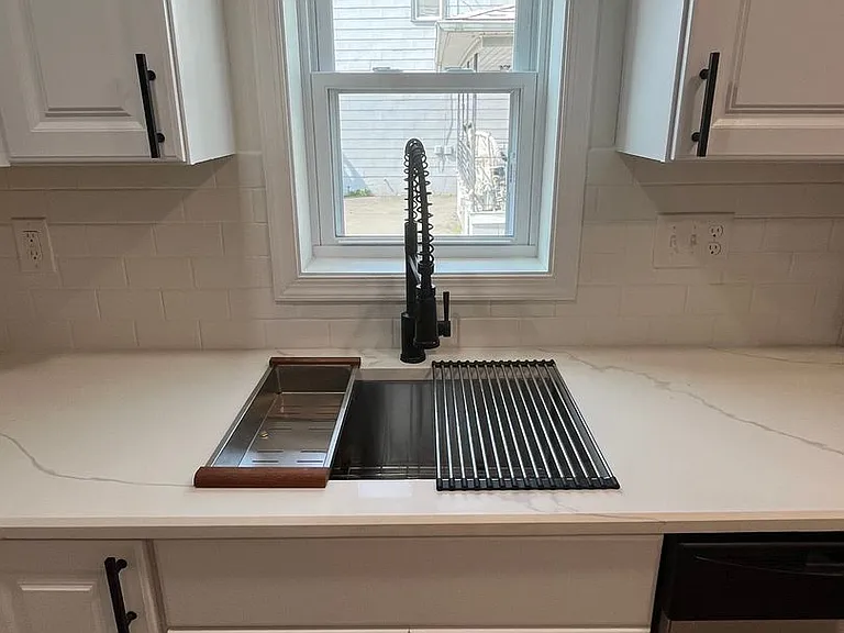 820 Main St — Photo 5