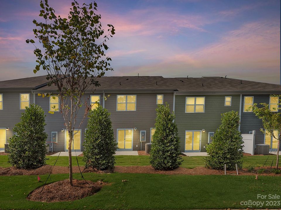 2nd image of 6035 Rizer Dr