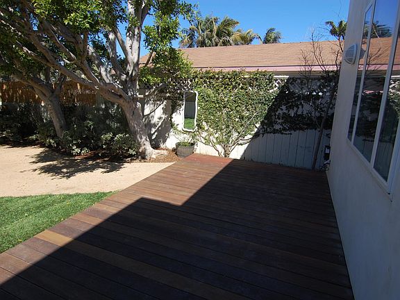 3rd image of 530 Sunset Ave