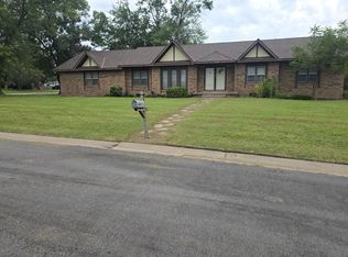 1411 S Hickory Stick Cir, Wichita, KS 67230