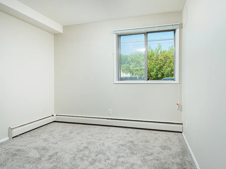 9720 149th St NW — Photo 10