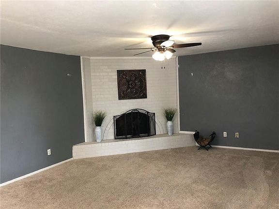 5th image of 3411 Chesapeake Dr