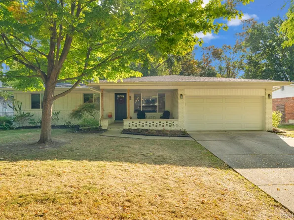 4812 Whitesell Dr, Troy, MI 48085