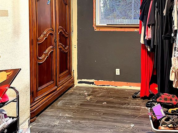 3rd image of 7501 191st Avenue E