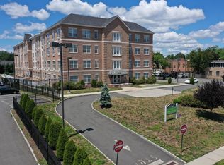 111 Glenwood Avenue, Bloomfield, NJ 07003
