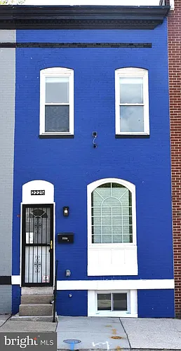 2225 W Baltimore St Photo 1