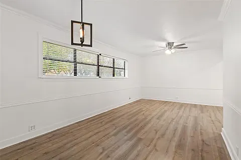 1411 W Shields Dr — Photo 9