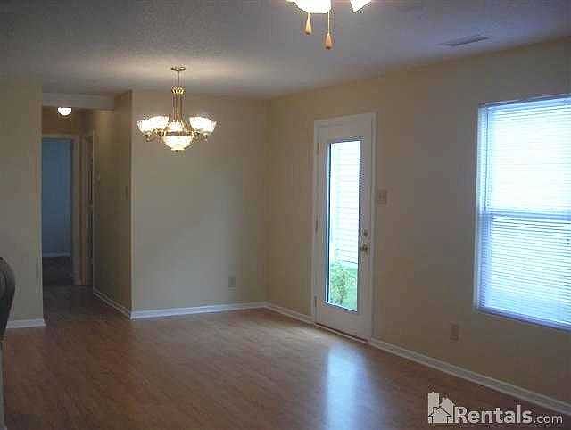 2nd image of 942 Brookstone Dr