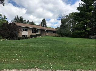 1878 W Tahquamenon Ct, Bloomfield Hills, MI