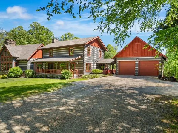 593 Turkey Trot, Blairsville, GA 30512