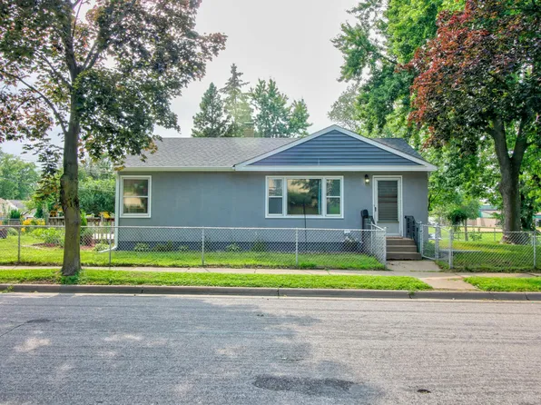 597 Flandrau St, Saint Paul, MN 55106