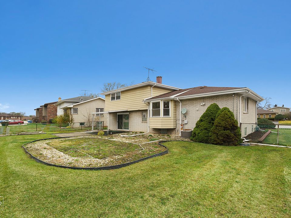 717 E 194th St, Glenwood, IL 60425 Zillow