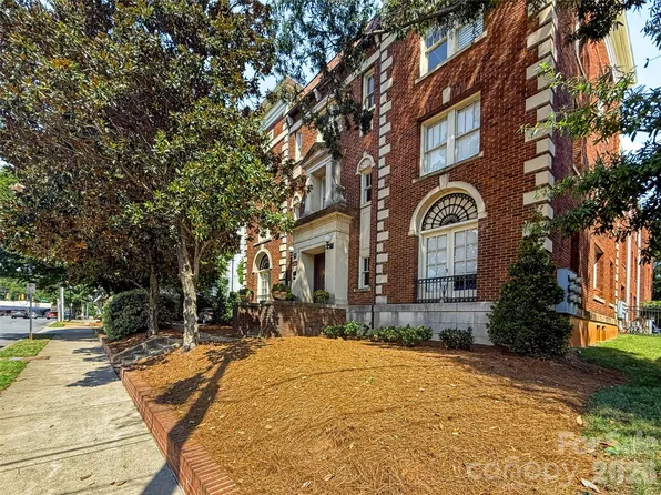 712 Louise Ave APT 203, Charlotte, NC 28204