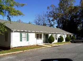 1416 Tunbridge Rd APT 8, Lynchburg, VA 24501