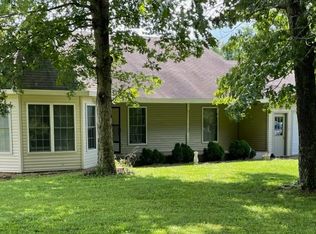 980 Hedgespeth Rd, Campbellsville, KY 42718