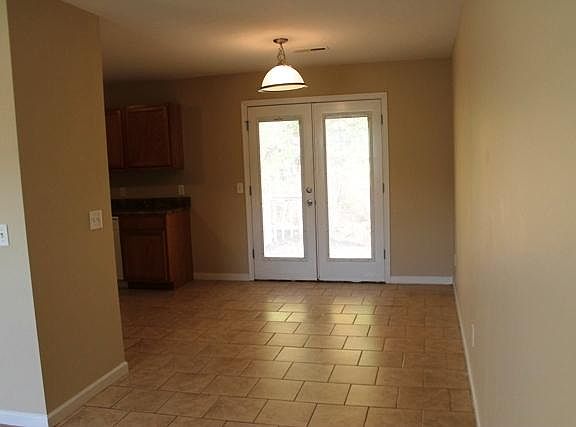 3rd image of 326 Burnt Mill Ln