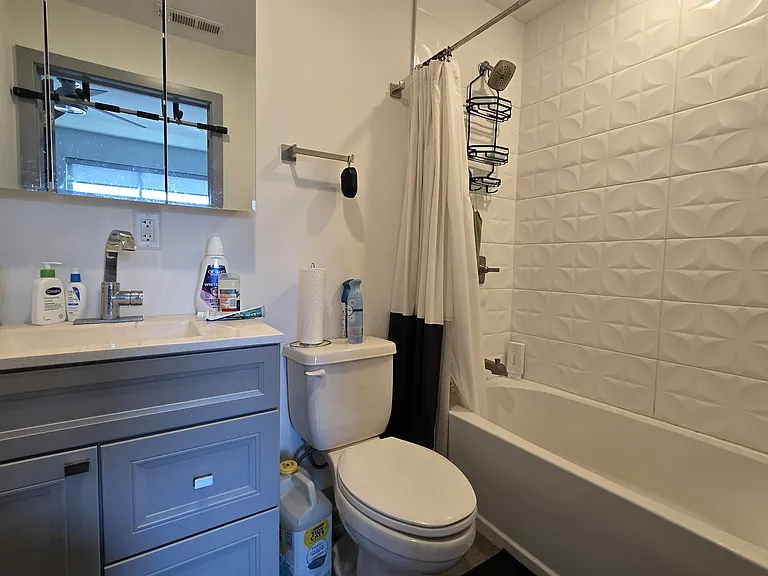 417 W Berks St #2 — Photo 18