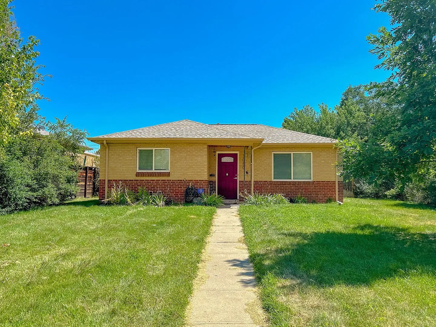 3 bed, 2.5 bath, 1488 sqft, $2,995 — Photo 2