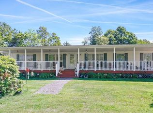 252 Maiden Ln, Fincastle, VA 24090