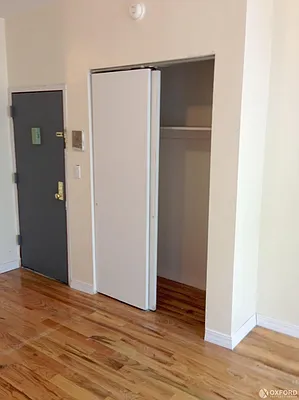 Rented by Oxford Property Group | media 32