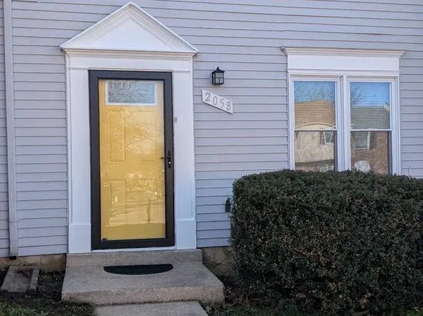 2058 N Anvil Ln, Temple Hills, MD 20748