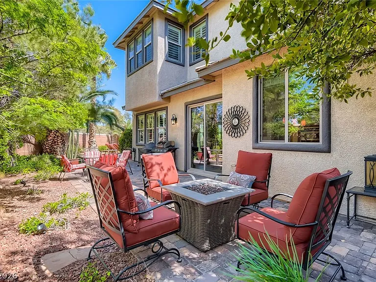 1041 Baronet Dr — Photo 40