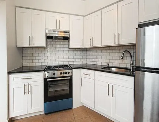 Rented by SW Queens Mezzanine | media 8