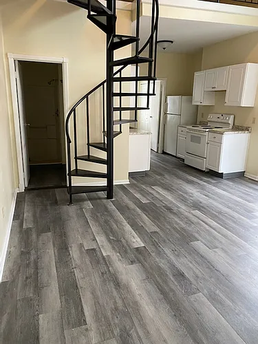 731 Ashland Ave #8 Photo 1
