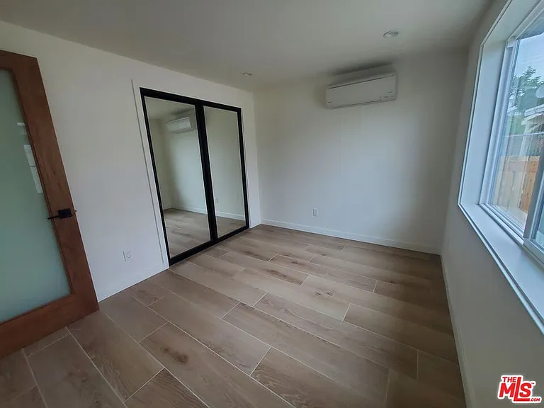 6503 Geyser Ave — Photo 12