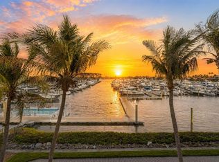 606 Riviera Dunes Way APT 201, Palmetto, FL 34221