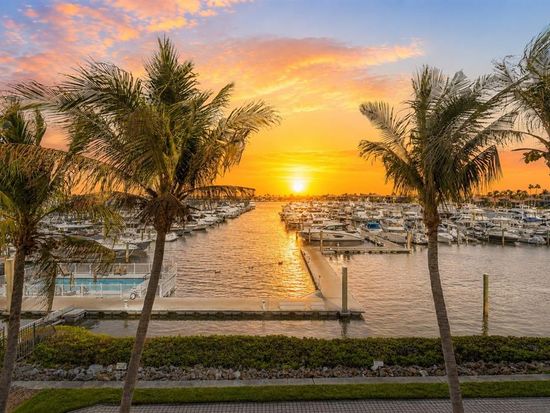 606 RIVIERA DUNES WAY #201, Palmetto, FL 34221