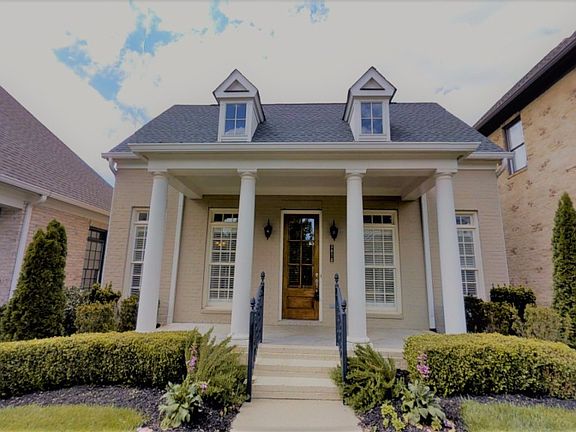 2nd image of 3076 Americus Dr