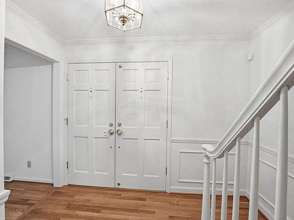 4th image of 1955 Rosebery Dr